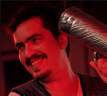 Hot Shot en SALGAELSOL de Mario Galeano