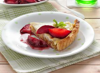 Torta di prugne e ricotta