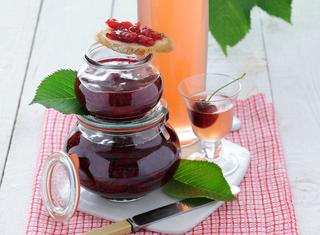 Liquore alle ciliegie