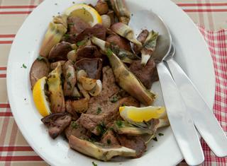 Coratella di agnello con carciofi