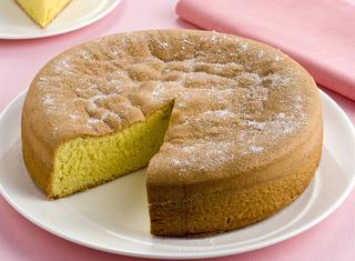 Torta semplice al profumo di limone