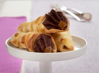 Cannoli dolci di pasta brisé