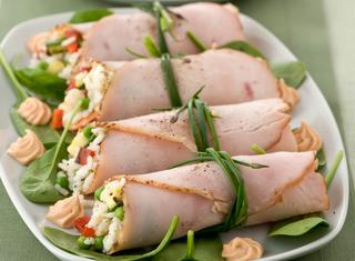 Involtini freddi di insalata di riso