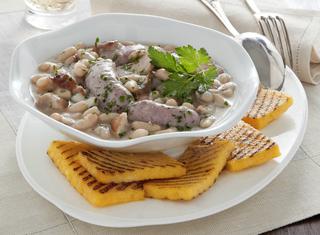 Salsiccia e fagioli in padella
