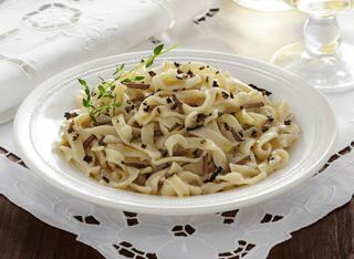 Fettuccine al tartufo nero