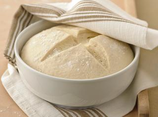 Impasto per pizza integrale