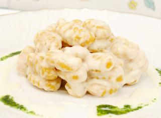 Gnocchi di zucca al parmigiano