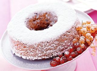 Ciambella senza uova alla frutta secca