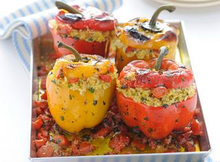 Peperoni ripieni al forno