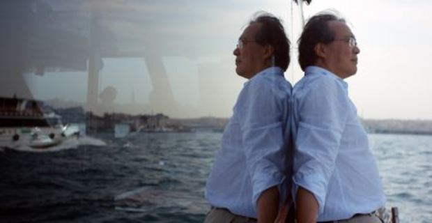 The Music of Strangers: Yo-Yo Ma and the Silk Road Ensemble