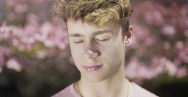 Jawline
