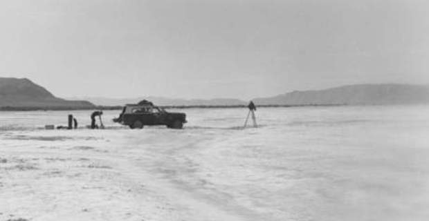 The Machine That Kills Bad People: The Sky on Location