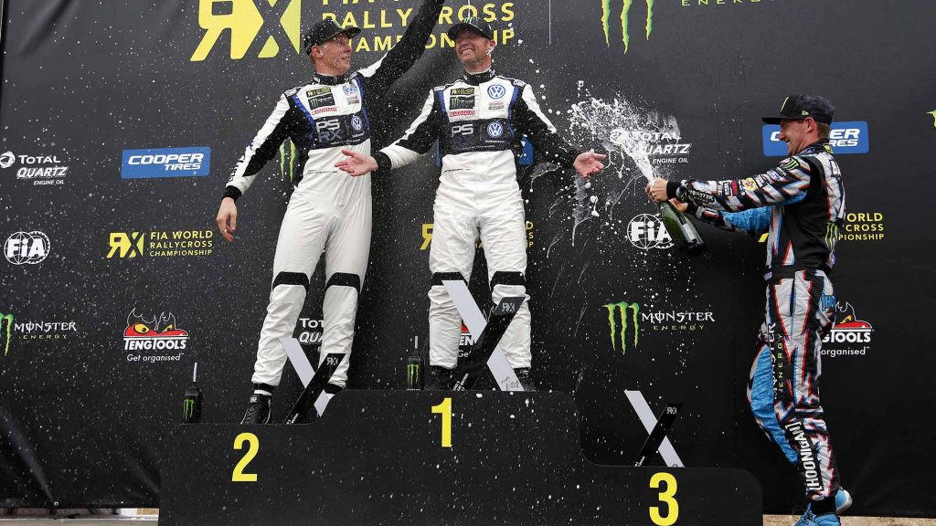 Johan Kristoffersson, Petter Solberg og Andreas Bakkerud på podiummet.