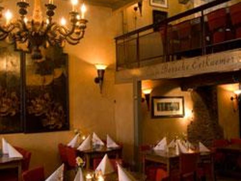 Reserveer een tafel bij Restaurant De Bossche Eetkaemer in \'s ... Reserveer een tafel bij Restaurant De Bossche Eetkaemer in \'s ...