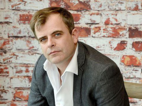 Simon Gregson
