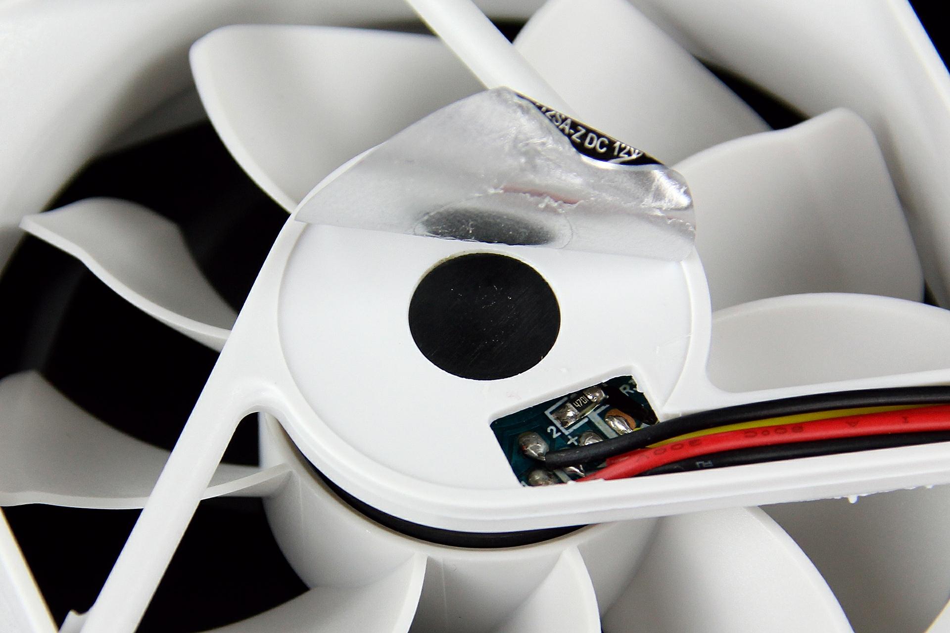 IMG 9141 silverstone fm84 case Fan review