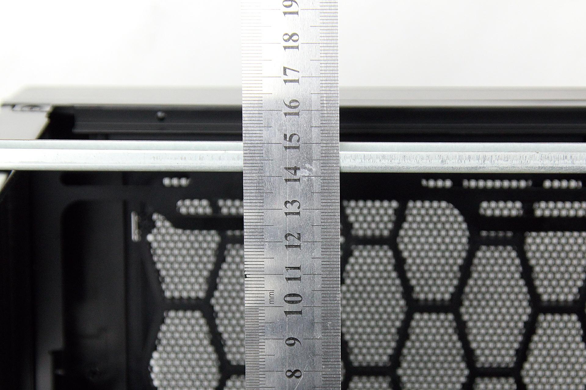 IMG 9615 phanteks enthoo mini Xl case review