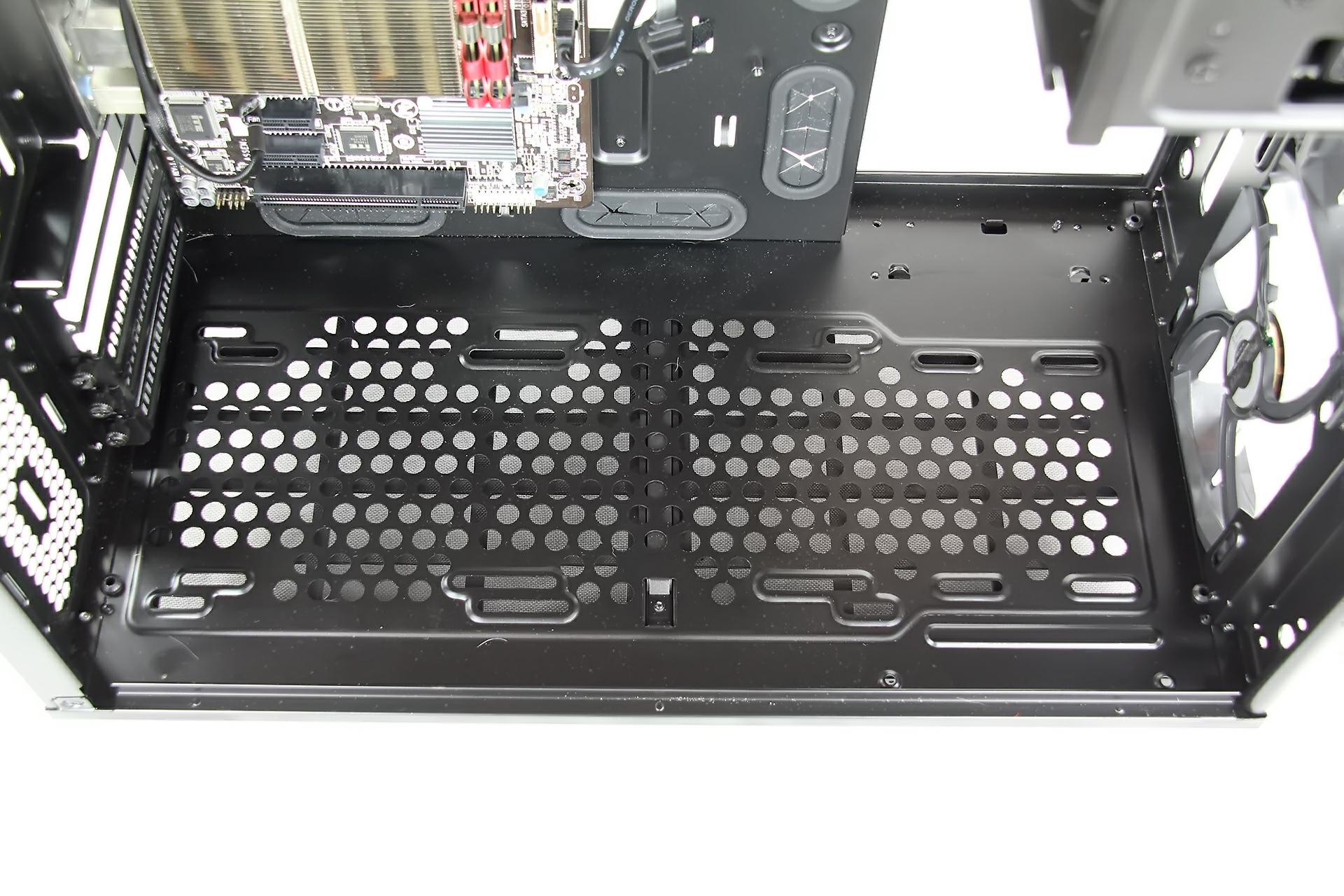 IMG 9642 phanteks enthoo mini Xl case review