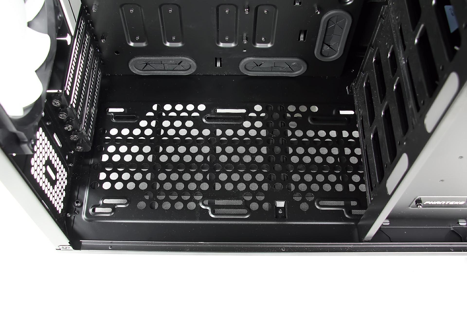 IMG 9562 phanteks enthoo mini Xl case review