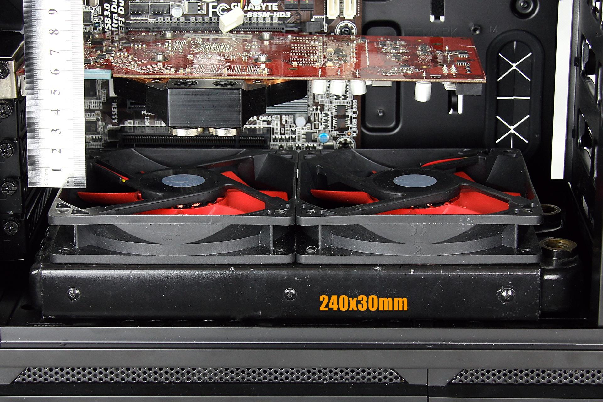 IMG 9662 phanteks mini Xl case review watercooling options