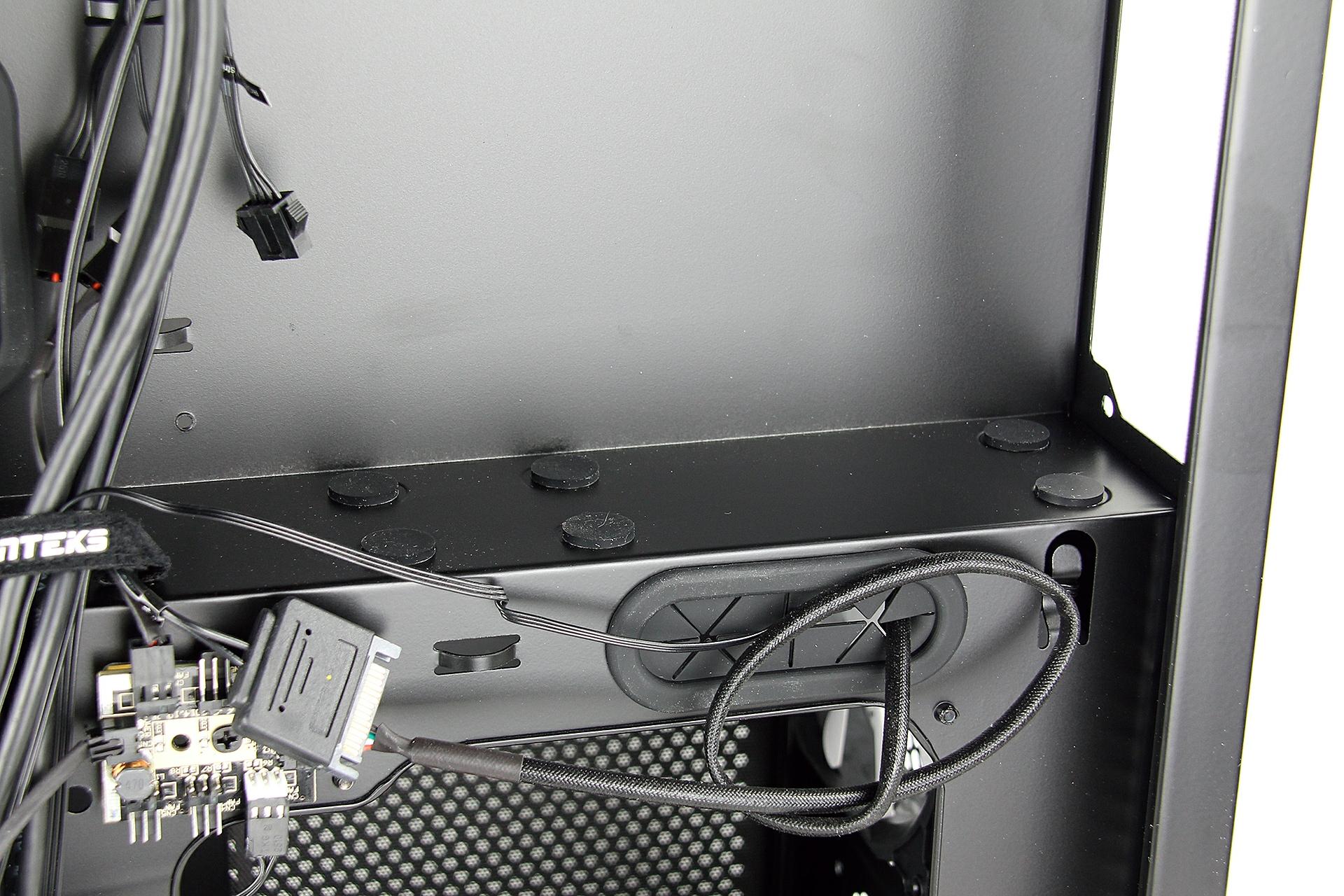 IMG 9577 phanteks enthoo mini Xl case review