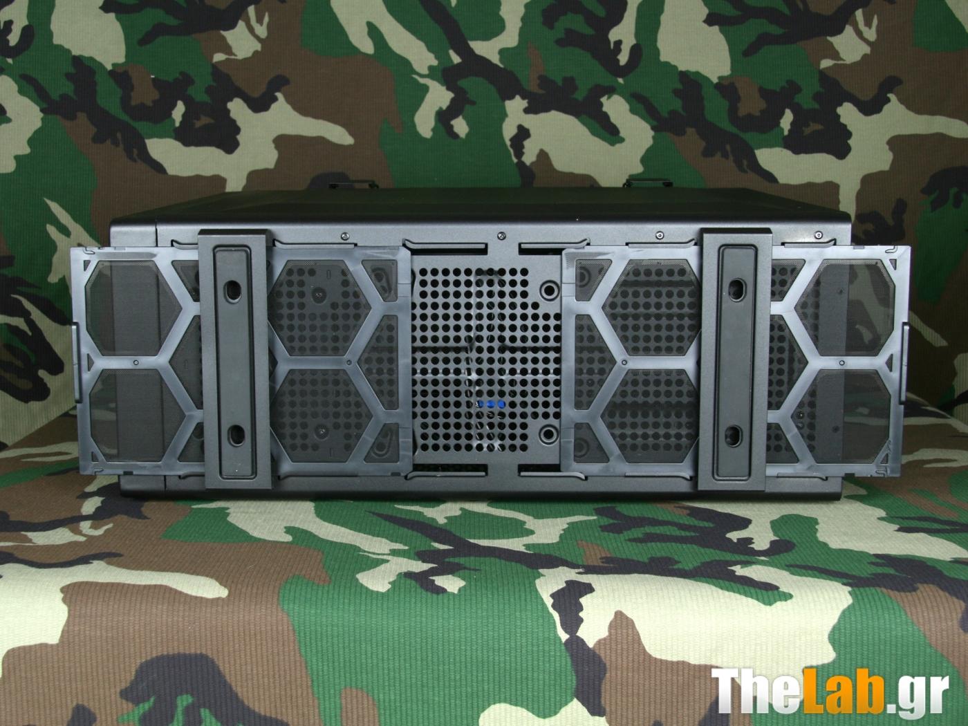 Corsair_C70_Vengeance_Military_case_review_image033.jpg