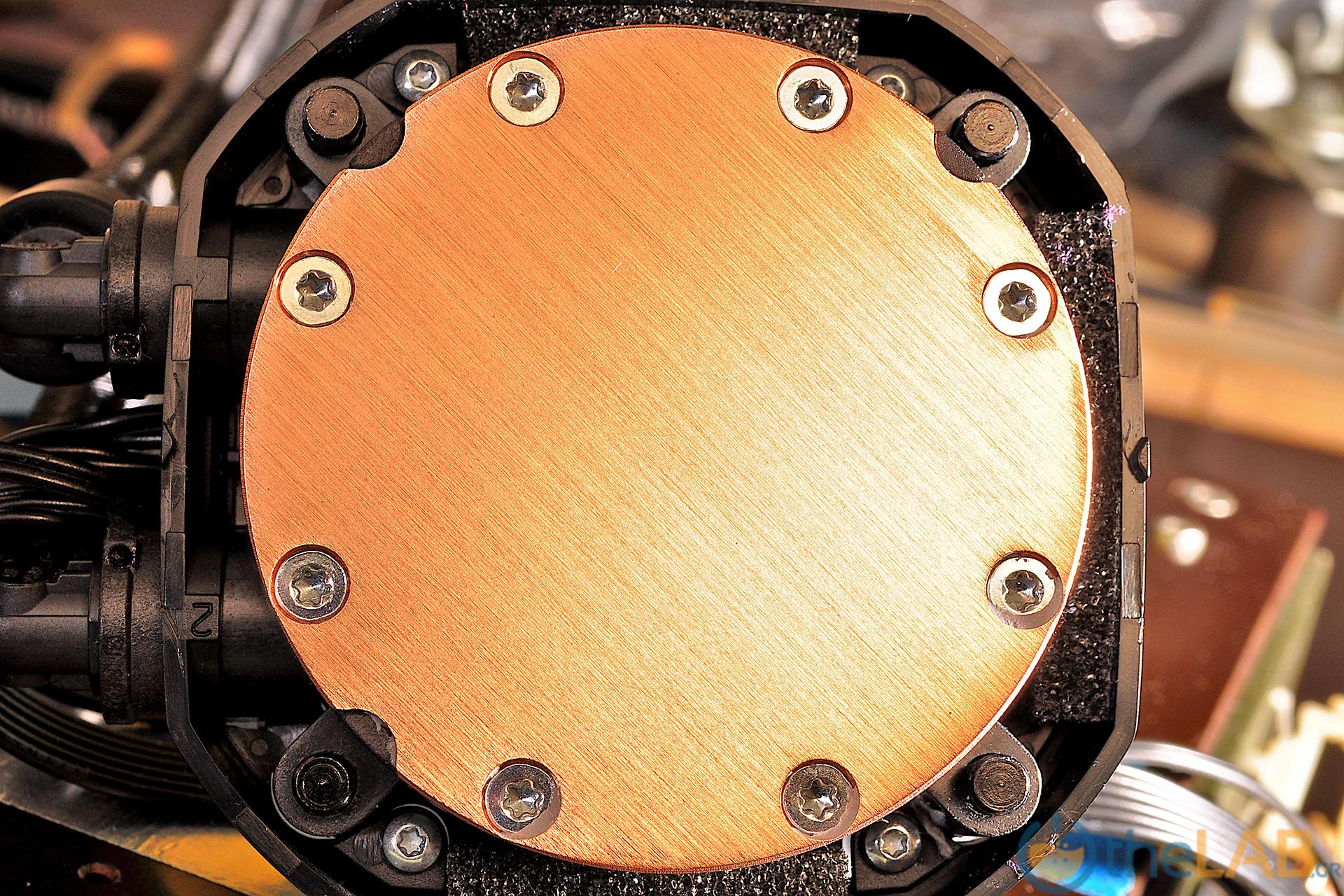 Corsair-Hydro-H115i-Pro_055_087.jpg