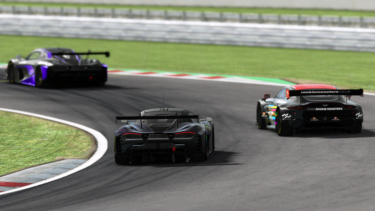 rFactor_2rFactor2.exe_Screenshot_2019.05.20_-_21.29.58.99.png