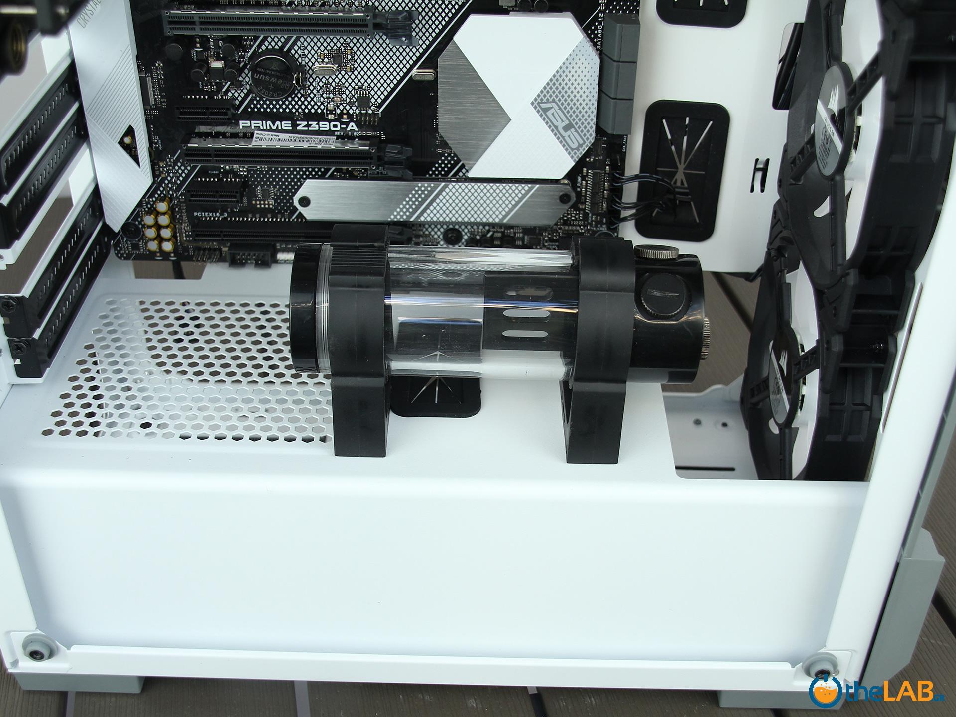 large.Corsair_Graphite_iCUE_220T_software_white_rgb_atx_computer_case_mid_tower_gaming_filter_fans_e-ior_design_review_icue_action_watercooling_options_image010.jpg