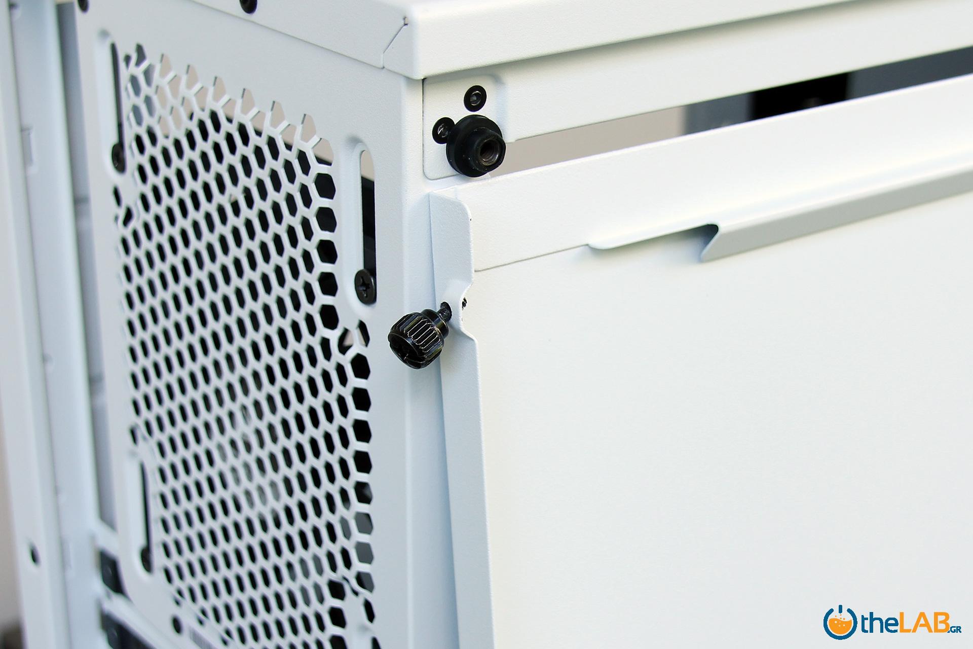 large.Corsair_Carbide_SPEC-06_RGB_Tempered_Glass_Case_review_interior_image015.jpg