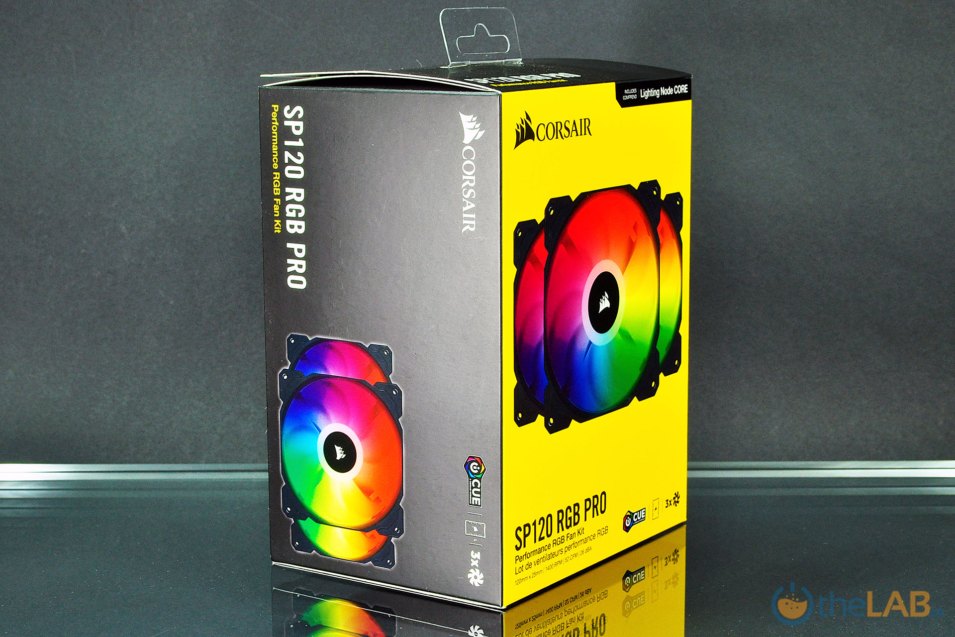 large.CorsairSP120RgbPro_03_0306.jpg