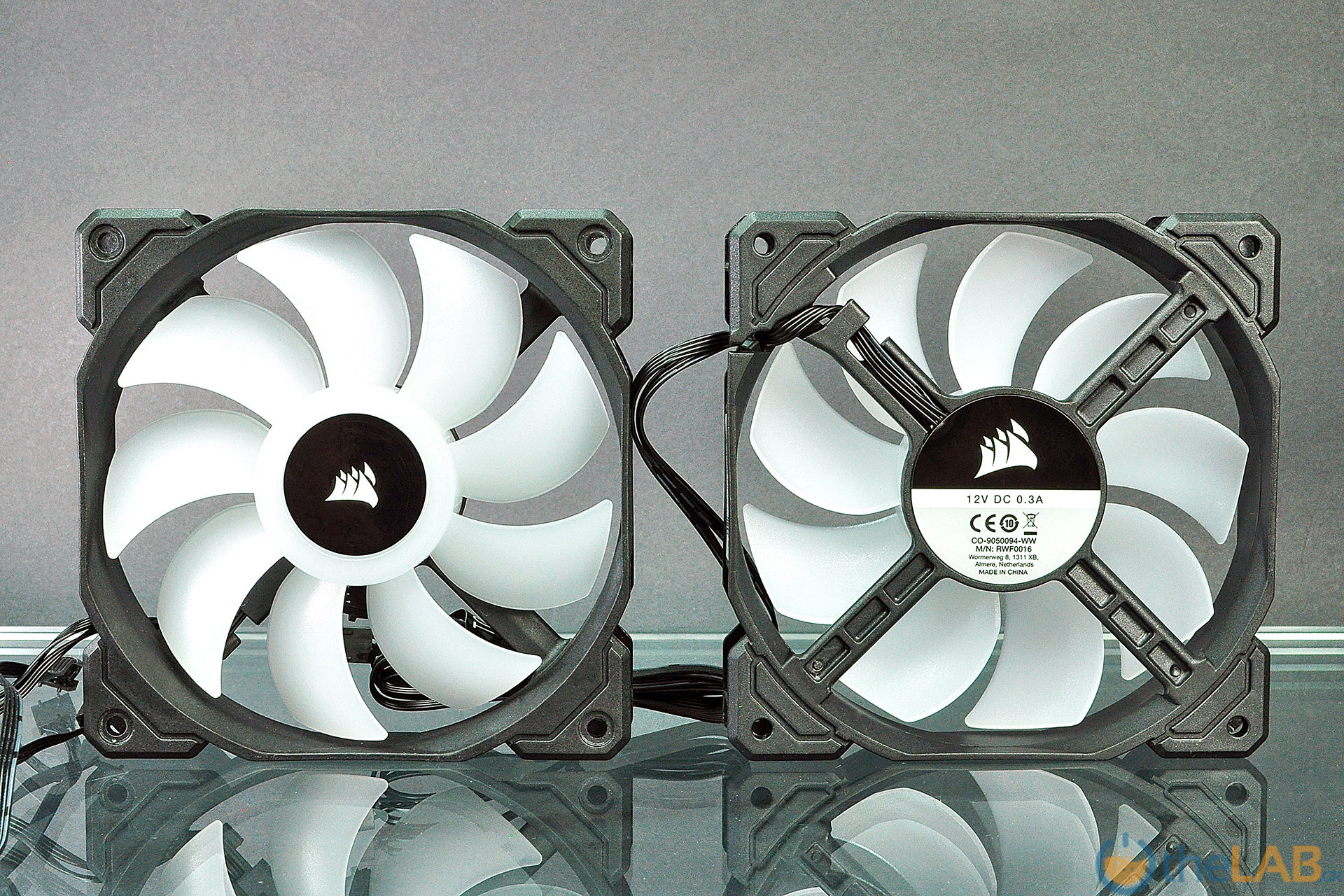 large.CorsairSP120RgbPro_09_0329.jpg