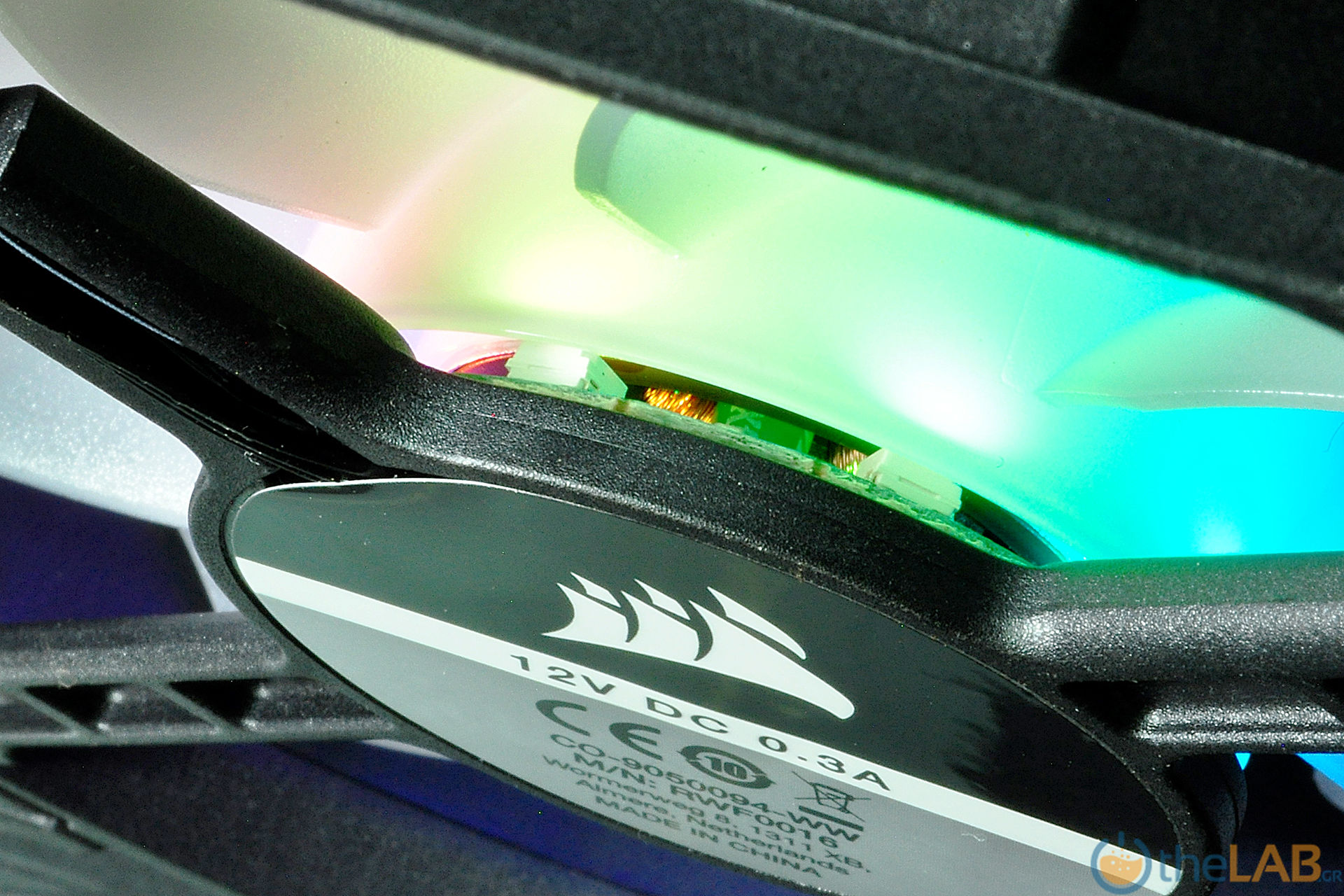 large.CorsairSP120RgbPro_41_0398.jpg
