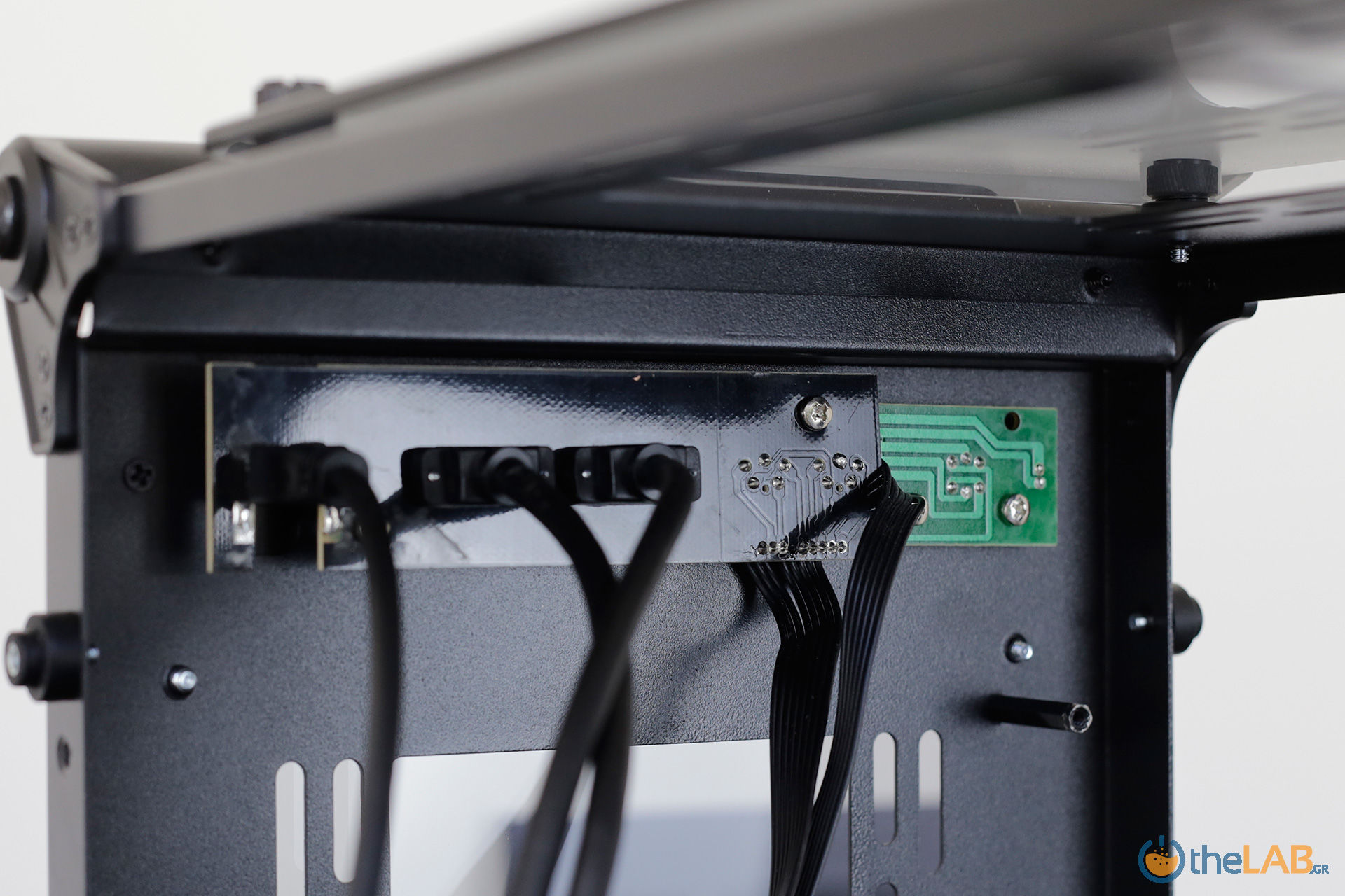 large.raijintek_coeus_evo_tc_case_review_unboxing_aluminum_eatx_tempered_glass_exterior_design_filters_interior_hardware_installation_image123.jpg