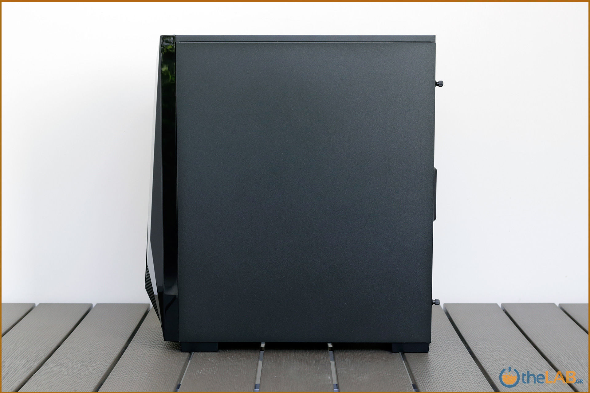 large.corsair_carbide_spec_delta_rgb_gaming_case_review_packaging_exterior_interior_design_image159.jpg