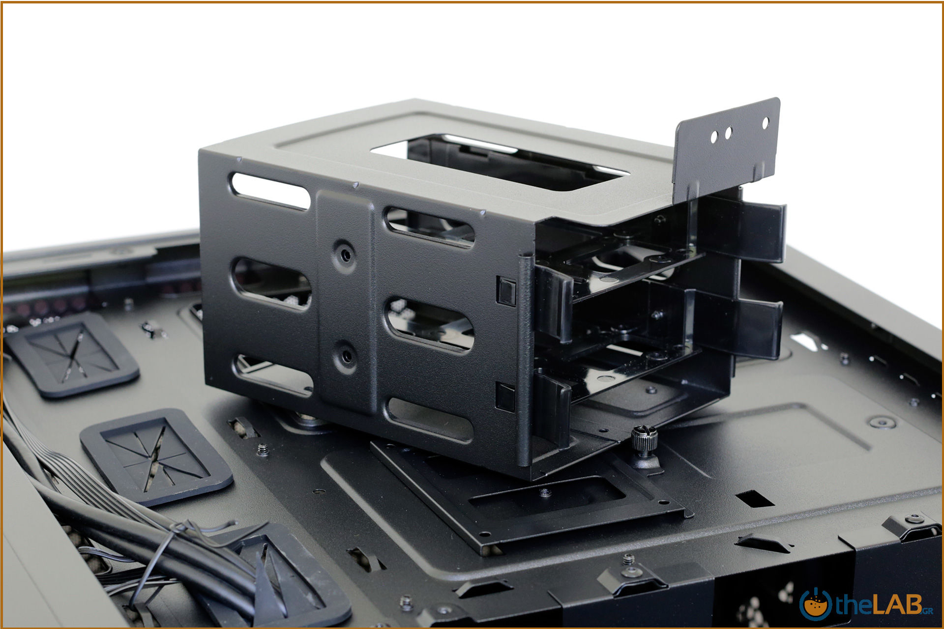 large.corsair_carbide_spec_delta_rgb_gaming_case_review_packaging_exterior_interior_design_image181.jpg