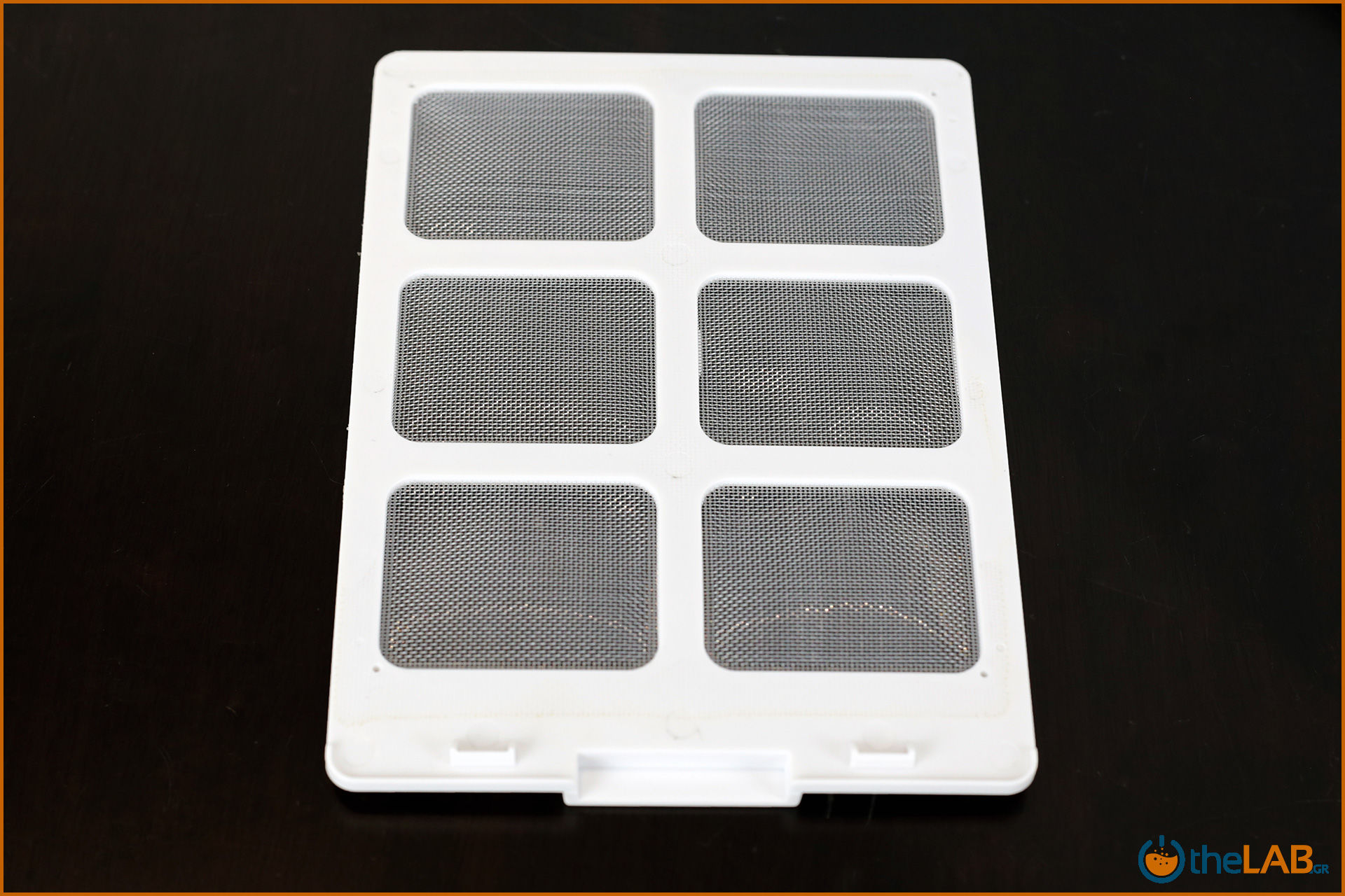 large.Corsair_icue_465x_rgb_smart_case_exterior_review_image444.jpg