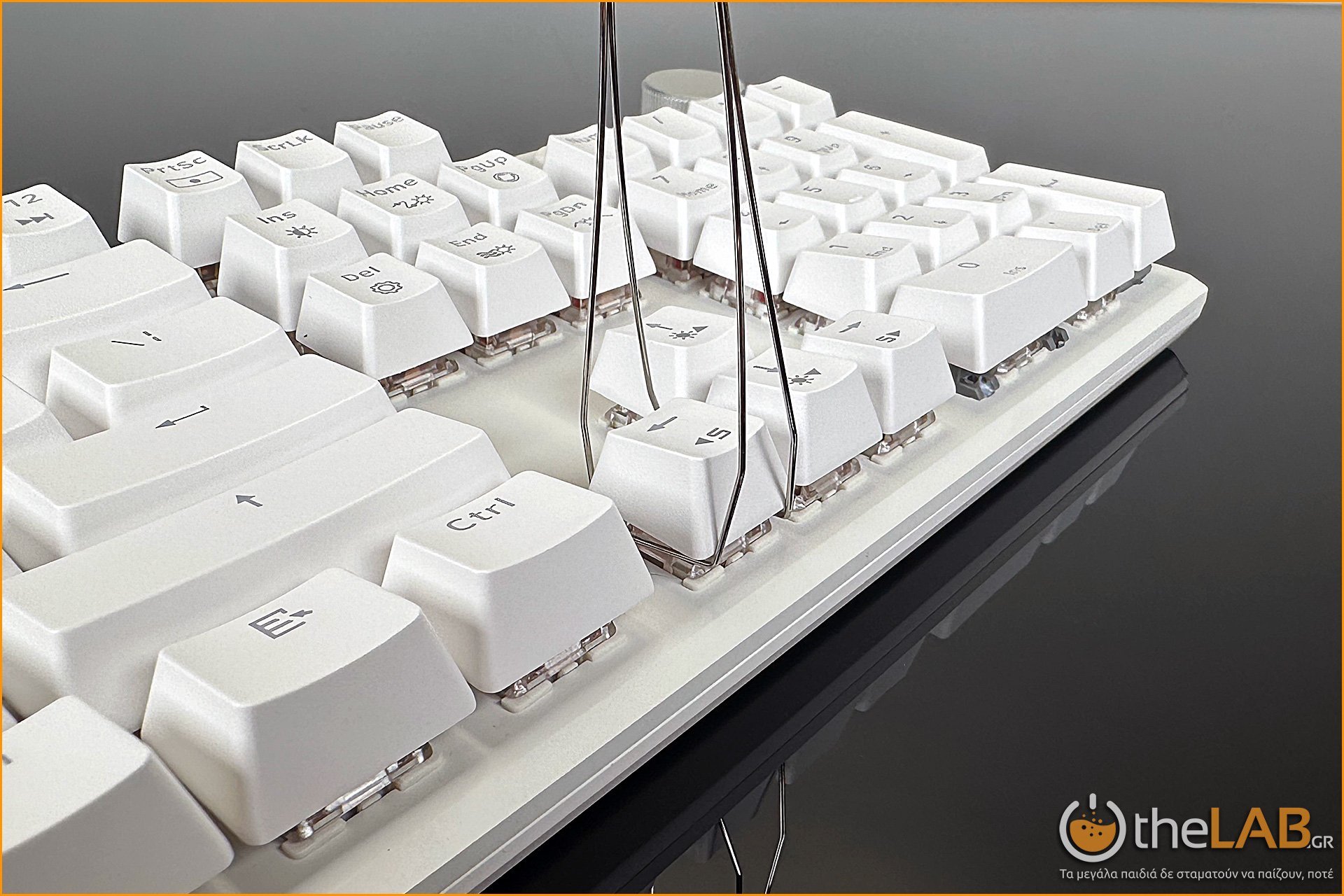 large.irocks_k74m_illuminated_mechanical_keyboard_review_image007.jpg