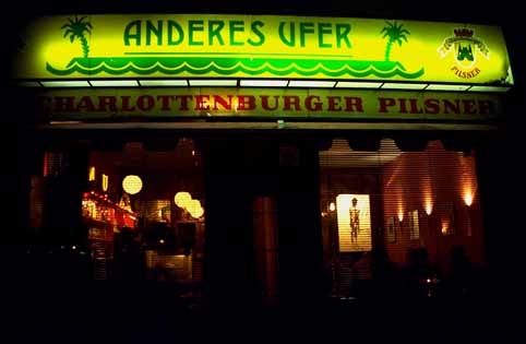 L'Anderes Ufer bar.
