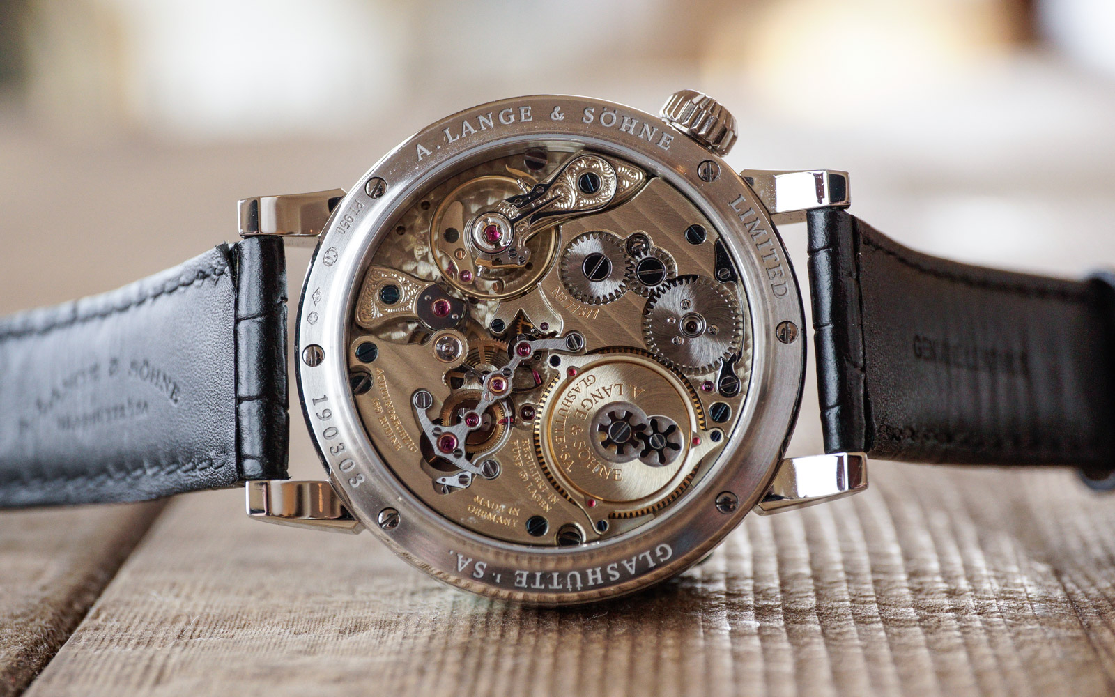 lange-zeitwerk-luminous-1942