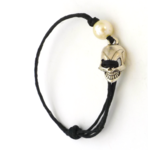 Bracelet lien tête de mort et perle de culture 7-8mm