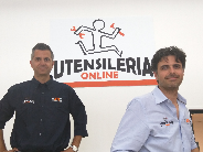 Attrezzatura professionale ed assistenza tecnica per la scelta dei prodotti più idonei alle esigenze della propria clientela.