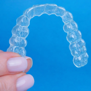 24/7 live chat support and fast, free shipping to keep your smile journey smooth and stress-free.