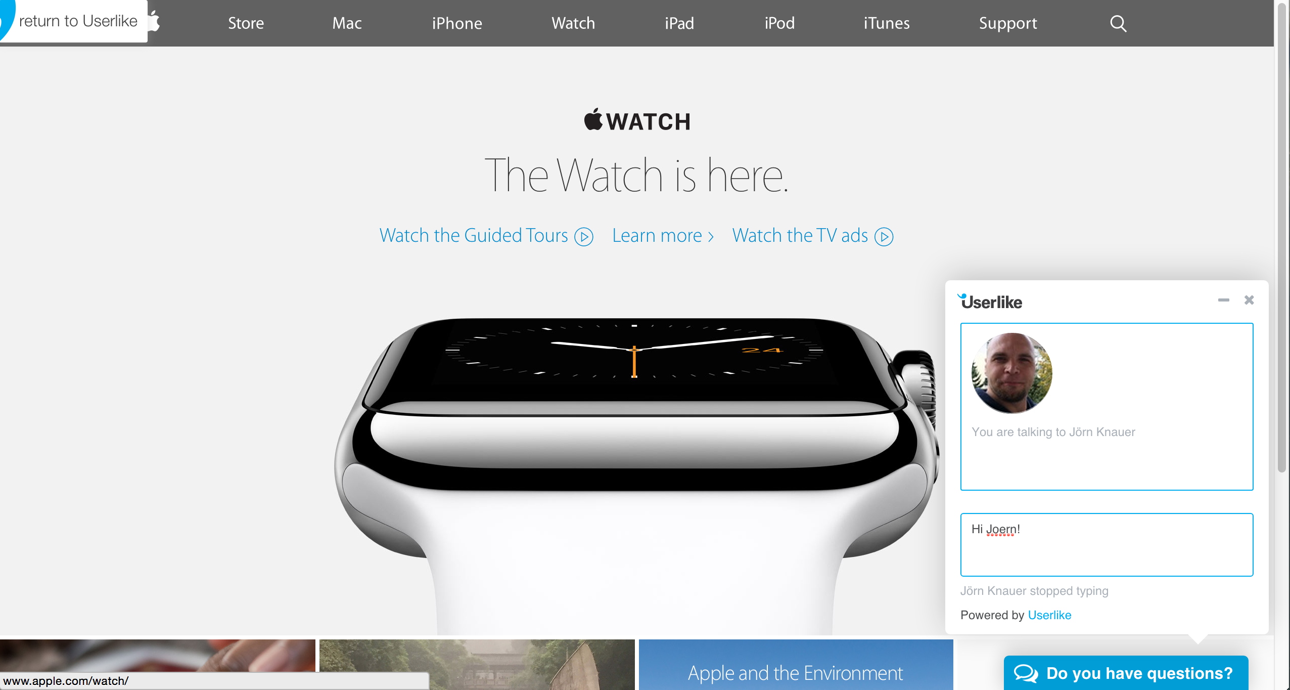 screenshot of apple watch advert page with userlike chat widget overlay