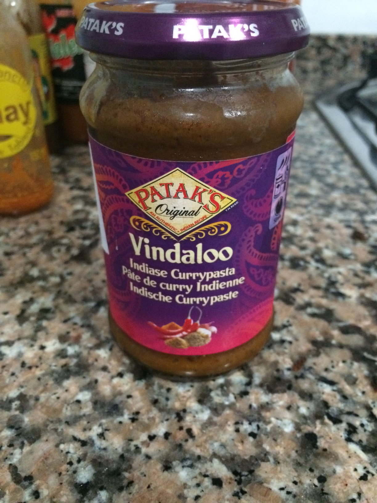 Vindaloo para el cordero, de nuevo cargado de especies indo-pakistanís