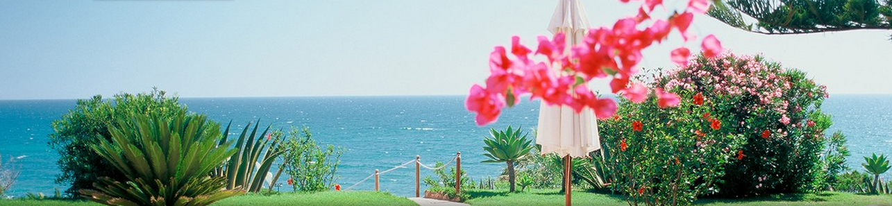 Aurelio_Gómez-Miranda_bloG-M_Welcome_to_paradise_Welcome_to_Vila_Joya_Playa