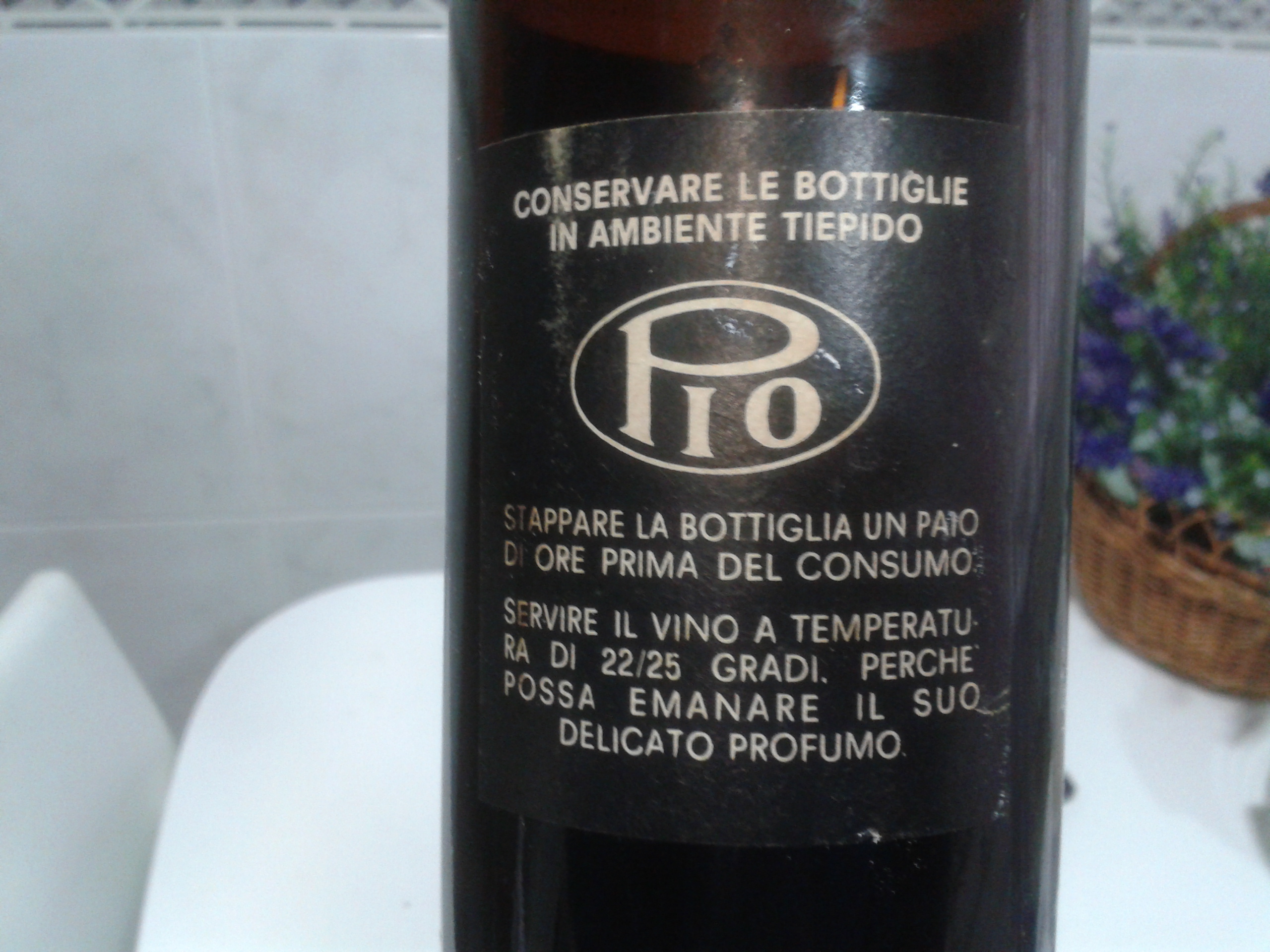 Pio Cesare Contra etiqueta