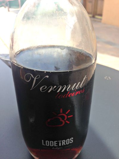 Y de tierras gallegas este Lodeiros: aromático, elegante y fresquísimo.
