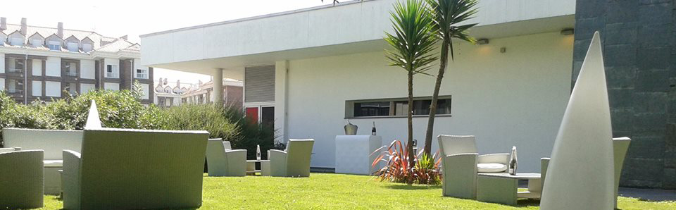 Aurelio_Gómez-Miranda_bloG-M_Restaurante_Sambal_Noja_Jardín