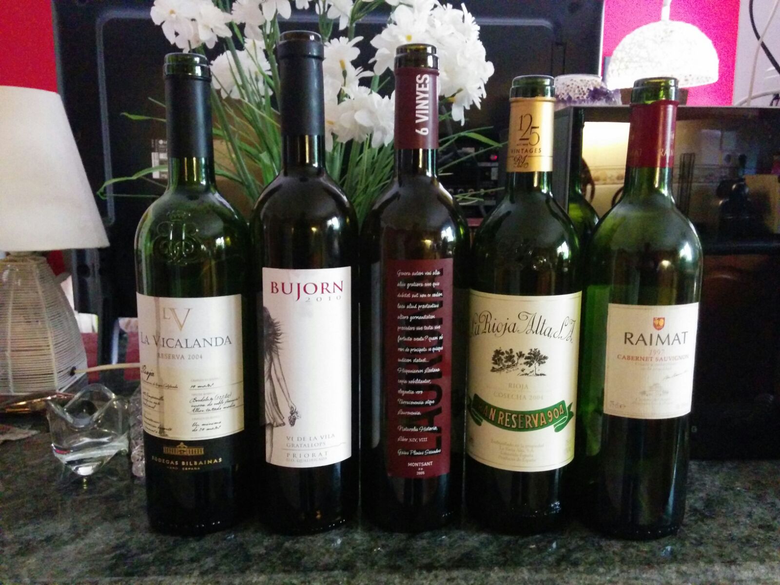 Vinos de Fira Tots Sants 2015: La Vicalanda Reserva 2004, Bujorn Crianza 2010, Laurona 6 Vinyes 2005, La Rioja Alta Gran Reserva 2004, Raimat Cabernet Sauvignon 1997